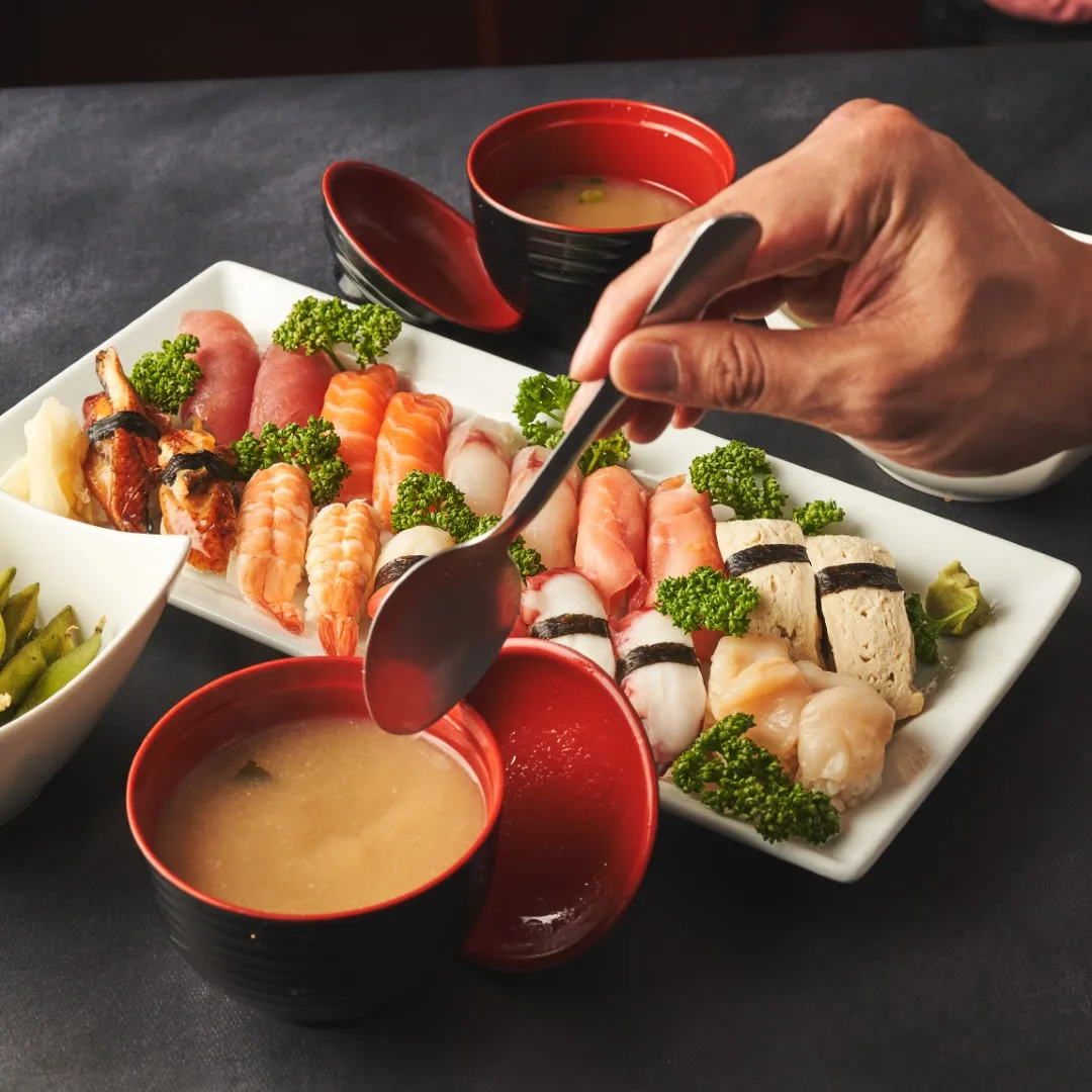 Yorokobi Deliveroo4992